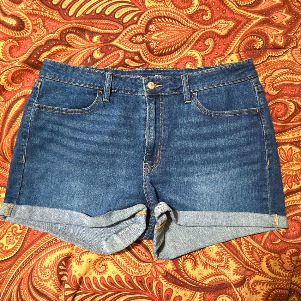 NWOT Old Navy WOW Shorts